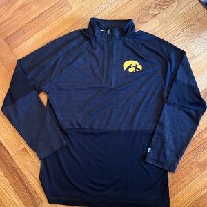 University of Iowa Russell Athletic Tech Quarter Zip Pullover size Small